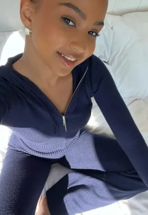Nelly - Blå - Soft Lounge Knit Sweater
