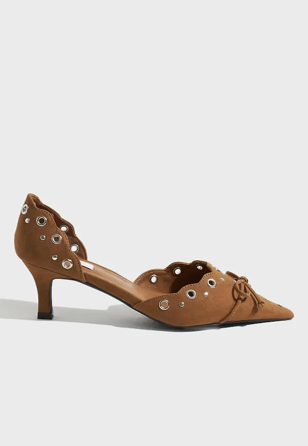Nelly - Brun - Pointy Half Pump
