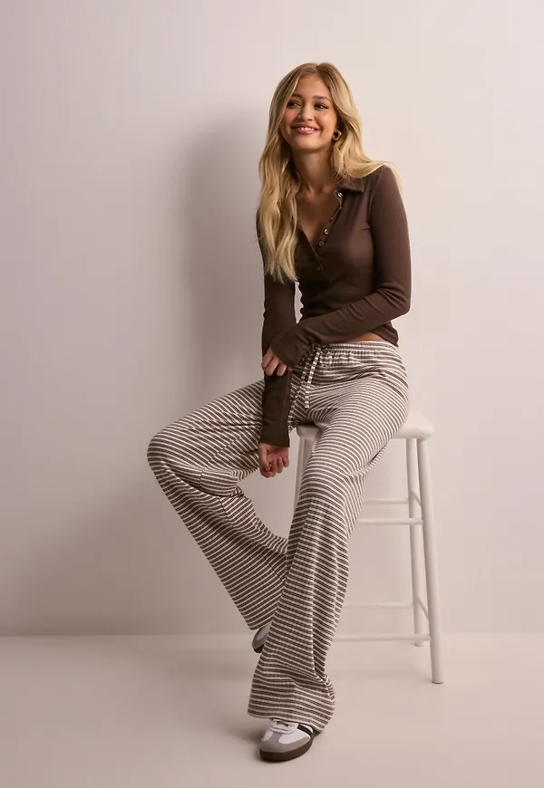 Nelly - Brun - Stripe Chill Pants