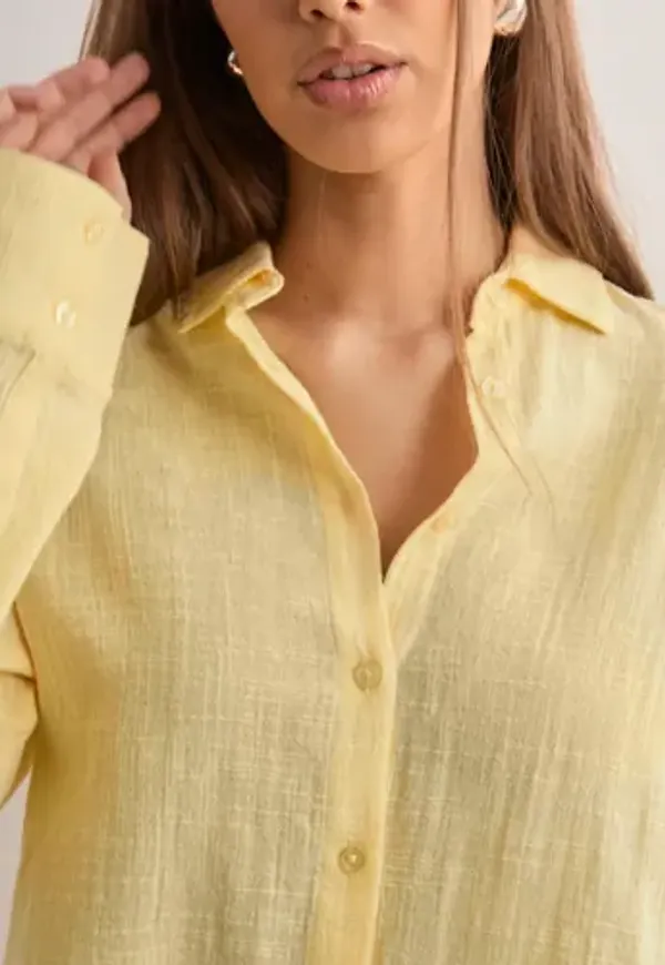 Nelly - Gul - Easy Breeze Shirt