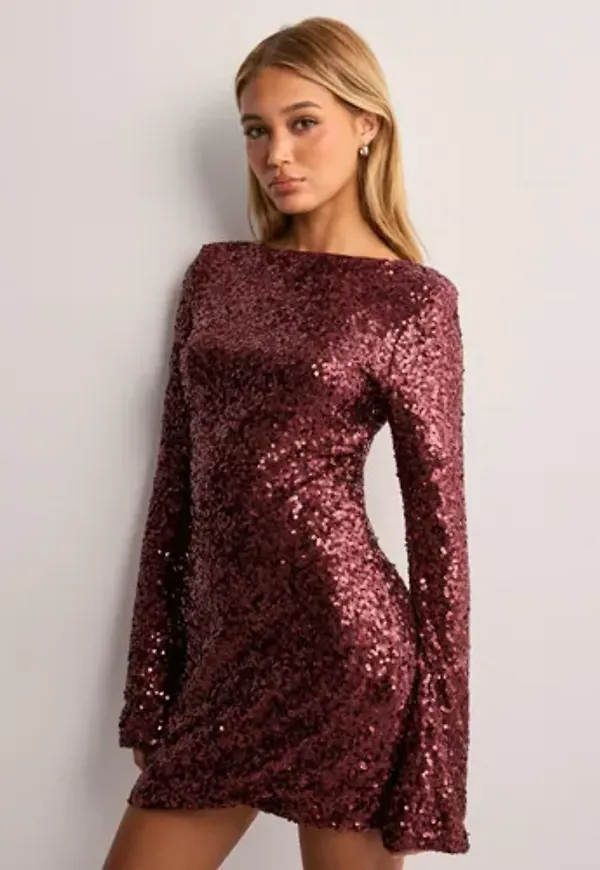 Nelly - Röd - Glitter Flare Sleeve Dress