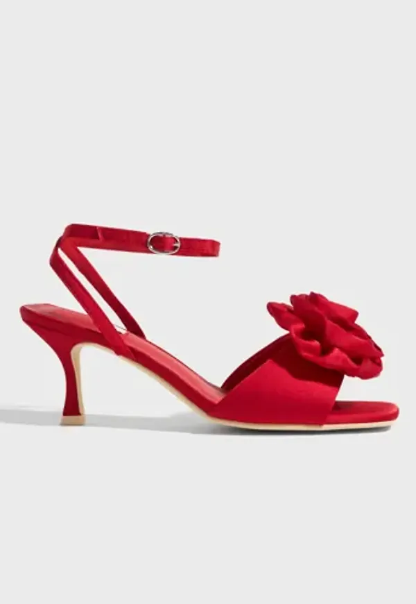 Nelly - Röd - Satin Rose Heel