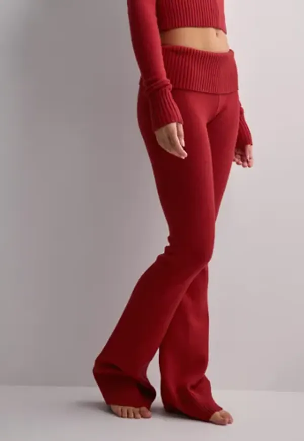 Nelly - Röd - Tight Rib Knit Pants