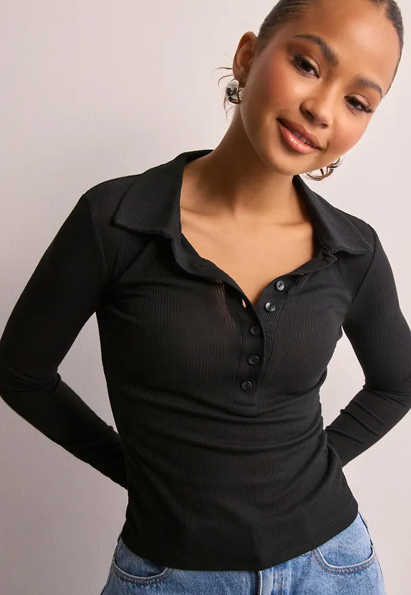 Nelly - Svart - Button Collar Top