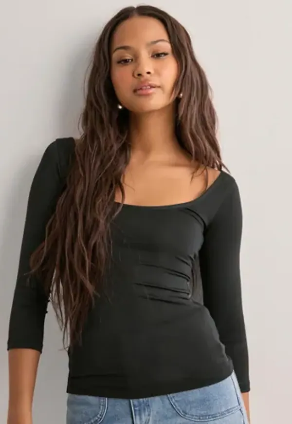 Nelly - Svart - Deep Scoop Neck Halfsleeve Top