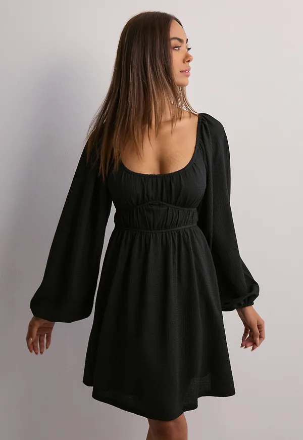 Nelly - Svart - Fine Detail Dress