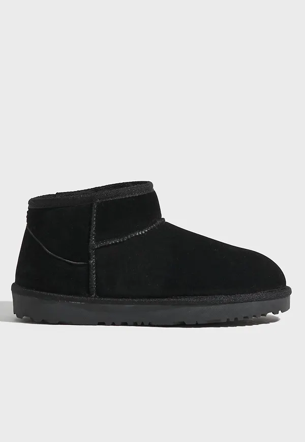 Nelly - Svart - Mini Boots