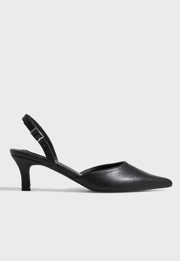 Nelly - Svart - Pointy Low Heel