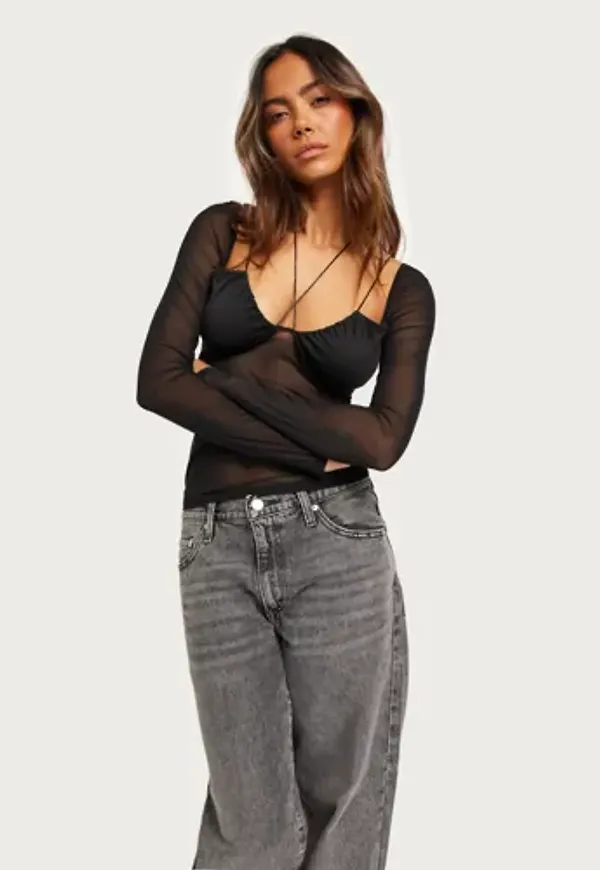 Nelly - Svart - Stunning Detail Mesh Top