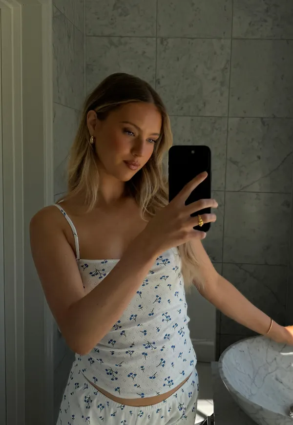 Nelly - Vit - Cute Print Singlet