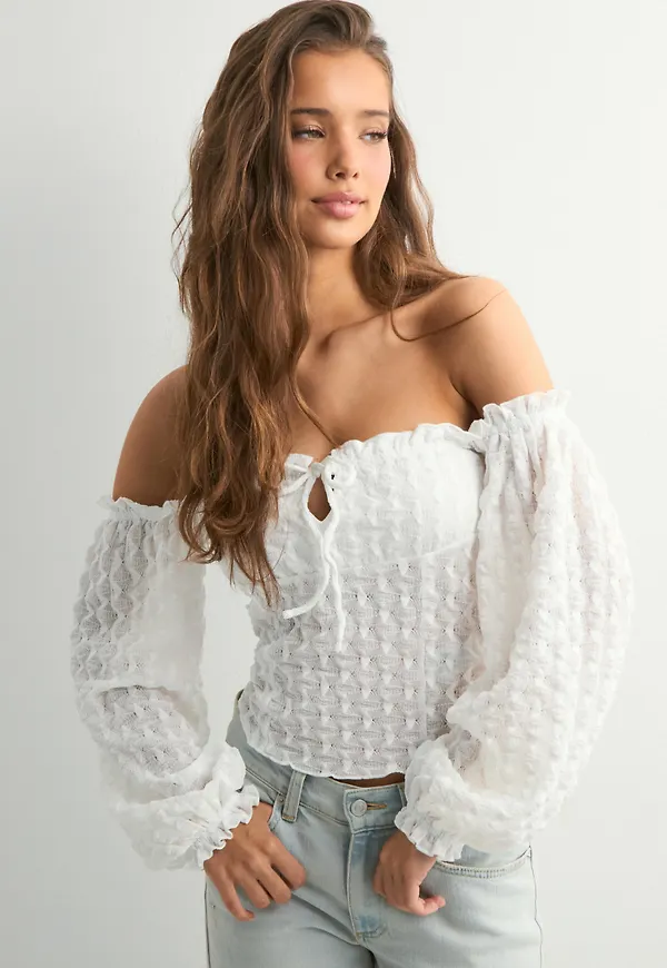 Nelly - Vit - Lace Off Shoulder Top