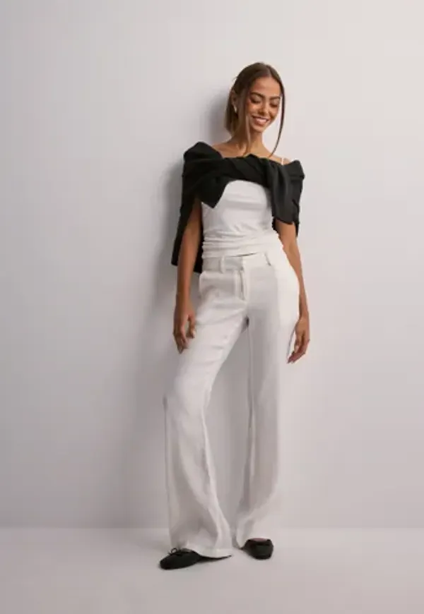 Nelly - Vit - Low Waist Linen Flare Pants