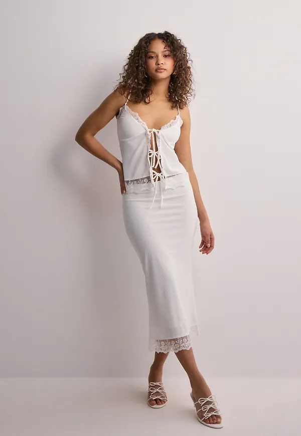 Nelly - Vit - Romantic Rib Lace Skirt