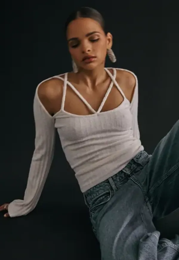 Nelly - Vit - Structure Strap Top