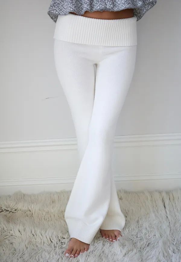 Nelly - Vit - Tight Rib Knit Pants