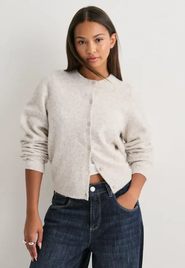 Nelly - Beige - Fuzzy Knit Cardigan