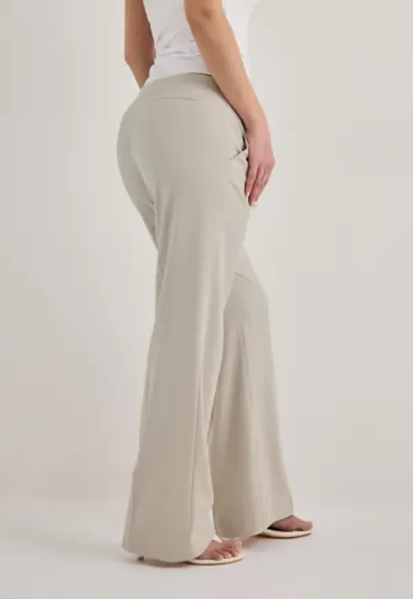 Nelly - Beige - No Waist Relaxed Suit Pants