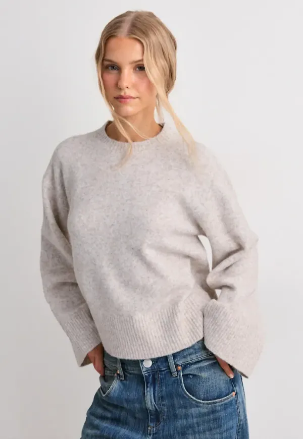Nelly - Beige - Perfect Knit Sweater