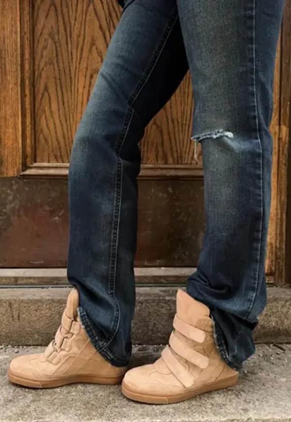 Nelly - Beige - Wedge Velcro Sneaker
