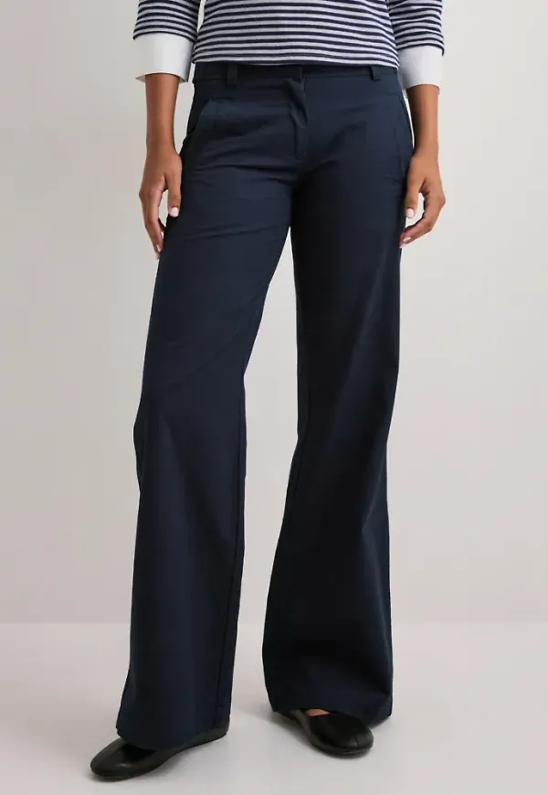 Nelly - Blå - Loose Flare Cargo Pants