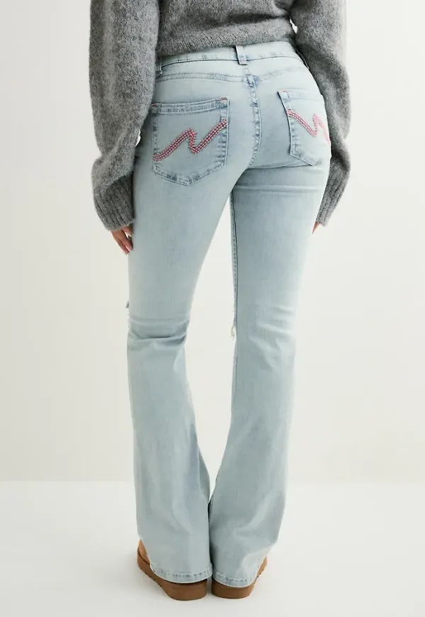Nelly - Blå - Low Waist Perfect Bootcut Jeans
