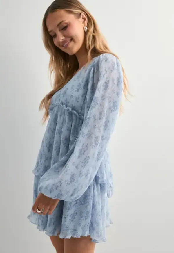 Nelly - Blommig - Fine Pleated Dress