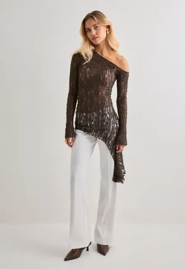 Nelly - Brun - Asymmetric Lace Top