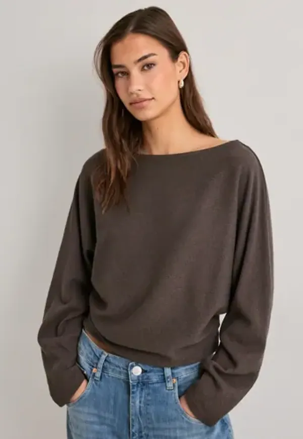 Nelly - Brun - Effortless Knit LS Sweater