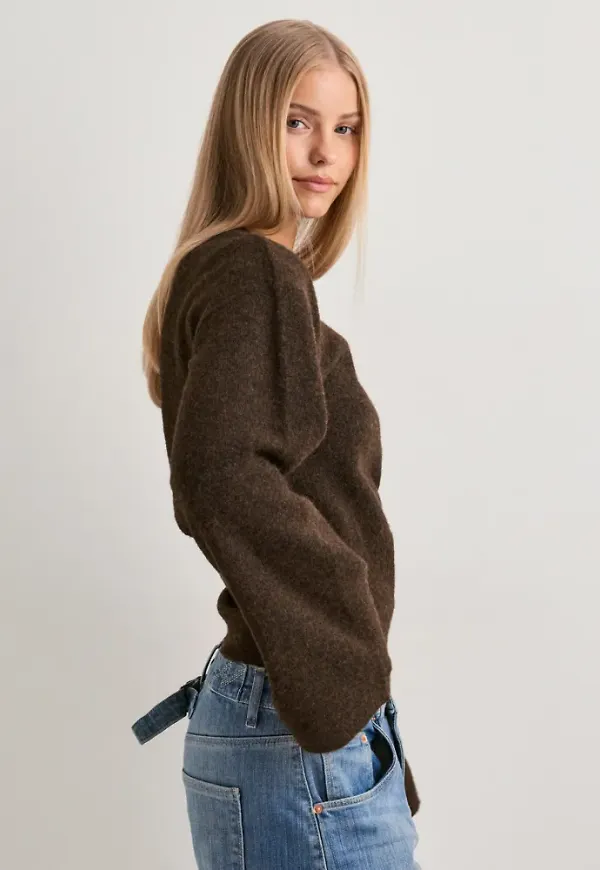 Nelly - Brun - Tight Waist Knit Sweater