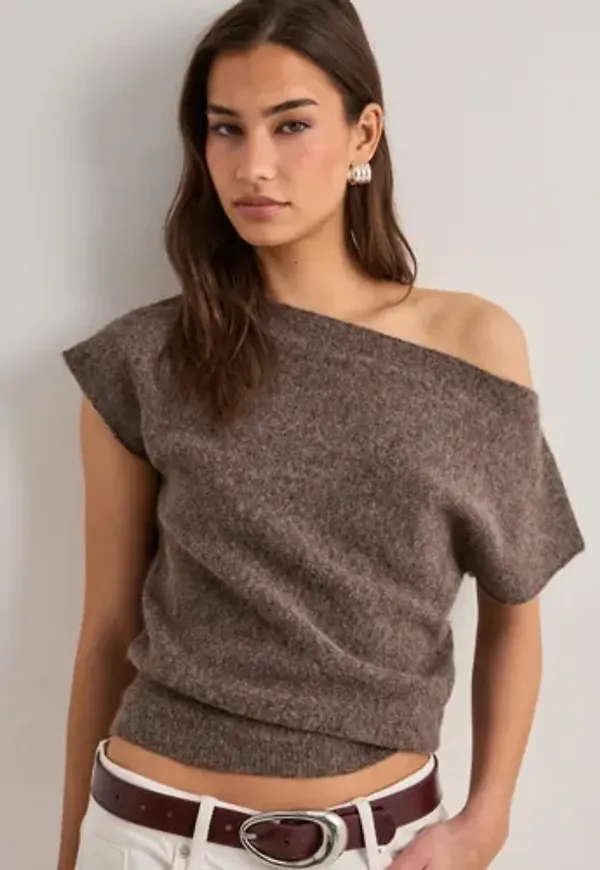 Nelly - Brun - Wide Neck Knit Top