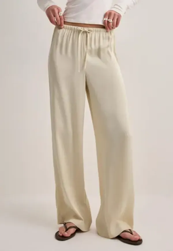 Nelly - Champagne - Pull On Satin Pants