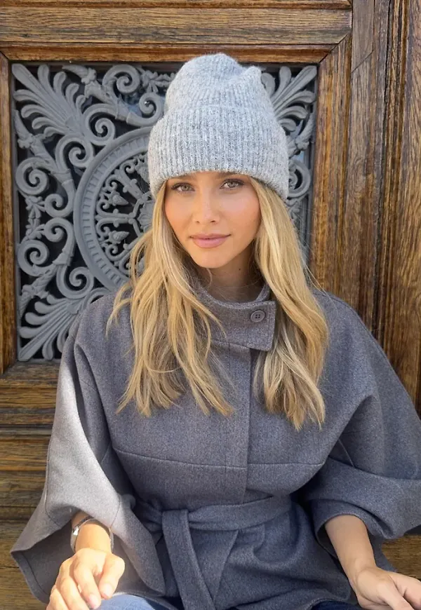 Nelly - Grå - Fuzzy Beanie