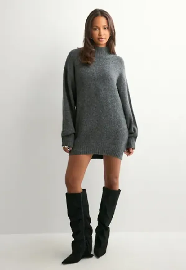 Nelly - Grå - Long Knit Sweater
