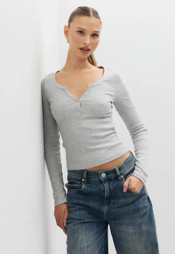 Nelly - Grå - Perfect Rib Button LS Top