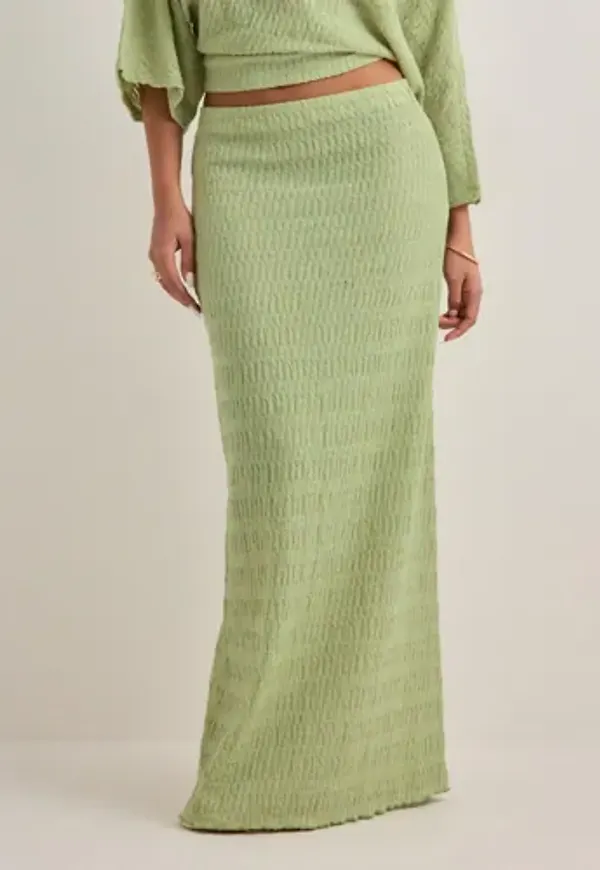 Nelly - Grön - Elegant Structure Maxi Skirt