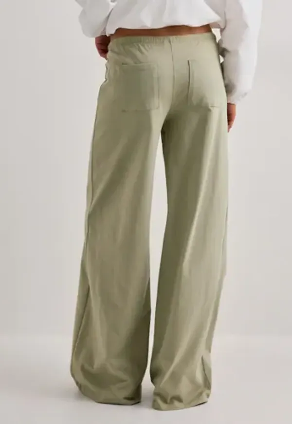 Nelly - Grön - Perfect Basic Low Waist Pants