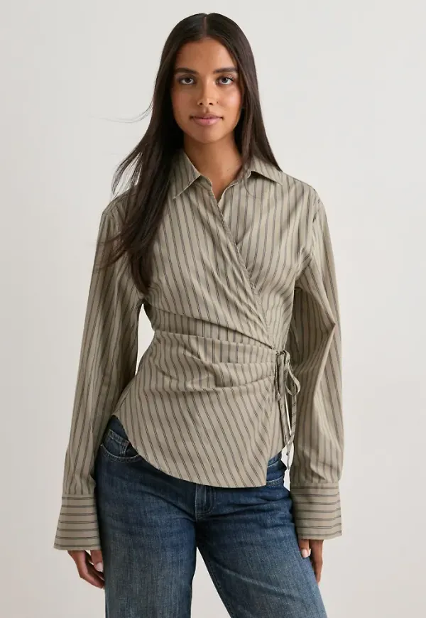 Nelly - Grön - Tied Shirt