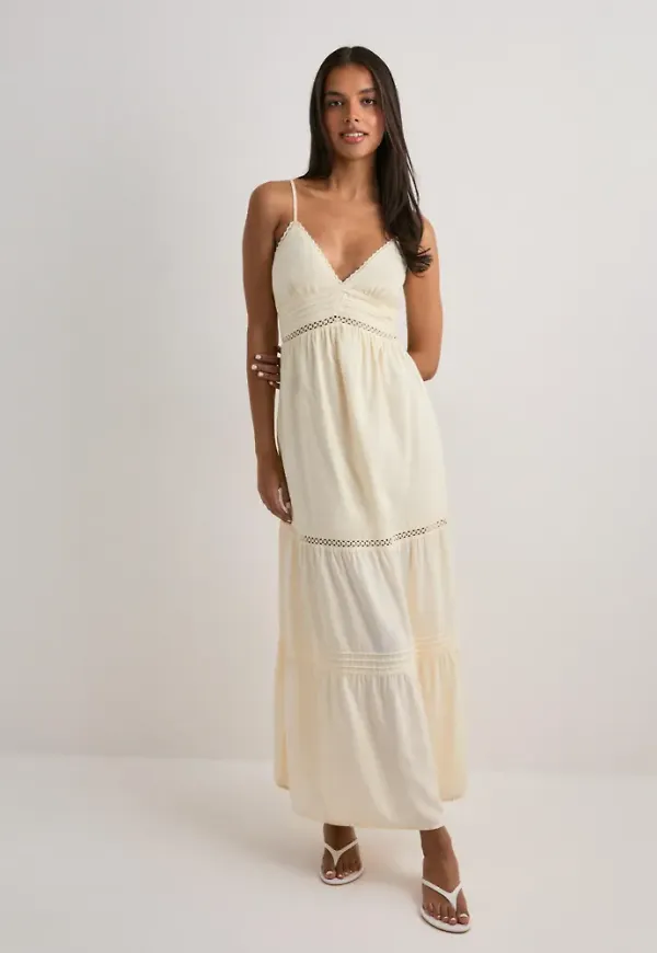 Nelly - Gul - Maxi Lace Insert Dress