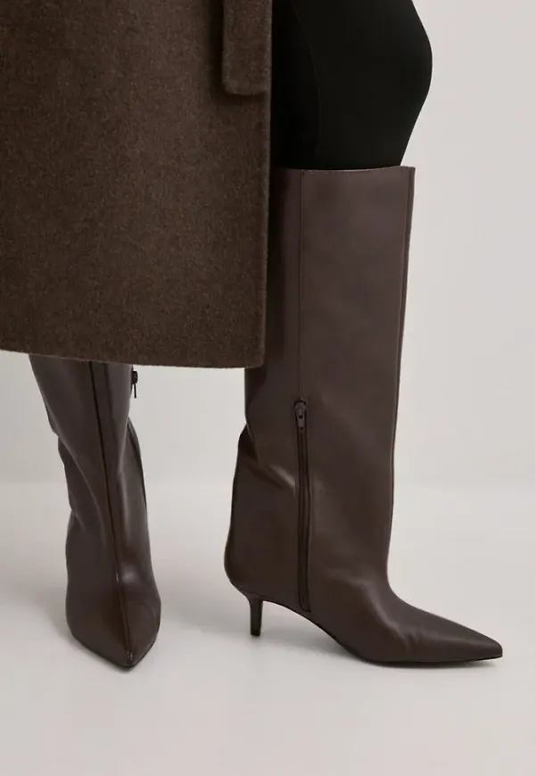 Nelly - - Perfect Pointy Boot