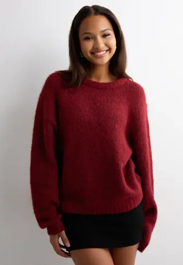 Nelly - Röd - Fuzzy Knit Sweater