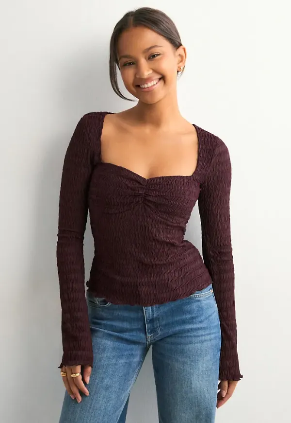 Nelly - Röd - Romantic Structure Sheer Top