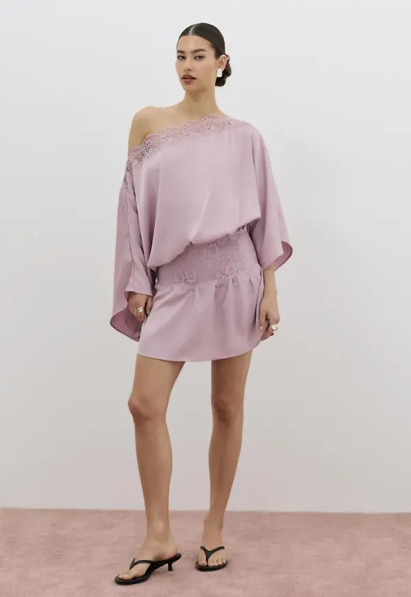 Nelly - Rosa - Slouchy Lace Dress