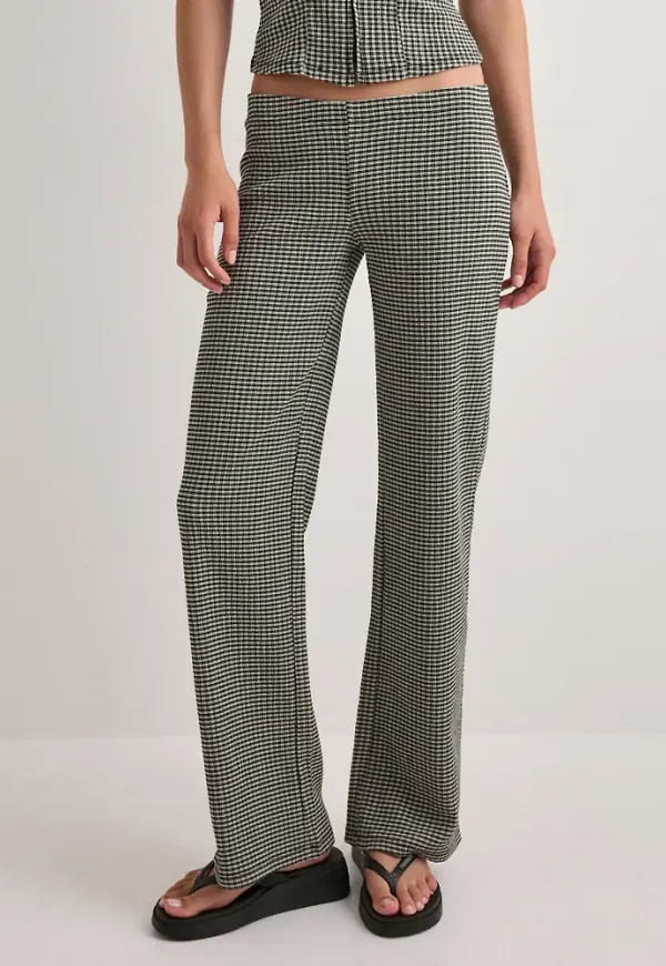 Nelly - Rutigt/Randigt - Checkered Low Waist Pants