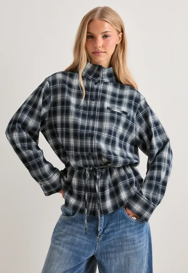 Nelly - Rutigt/Randigt - Hip Focus Check Shirt