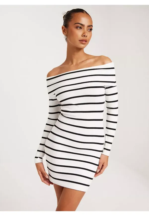Nelly Striped Off Shoulder Dress Fodralklänningar Randig
