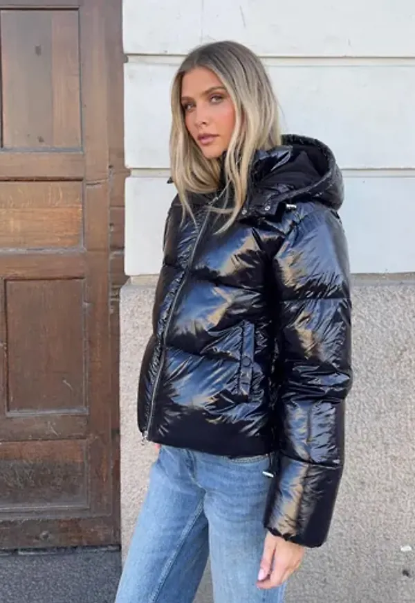 Nelly - Svart - Everyday Shiny Puffer Jacket