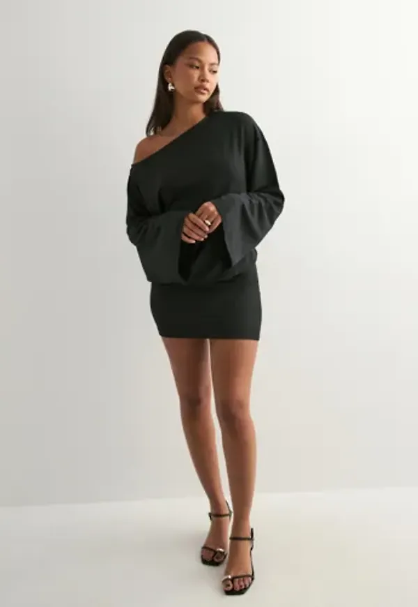 Nelly - Svart - Fine Structure Dress