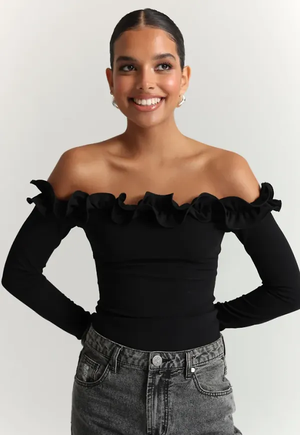Nelly - Svart - Gorgeous Frill Top