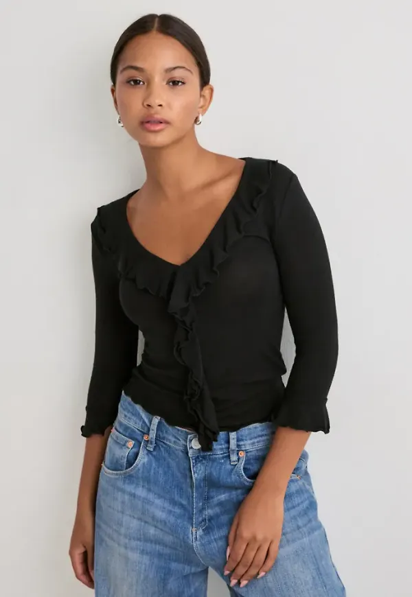 Nelly - Svart - Half Sleeve Ruffle Top
