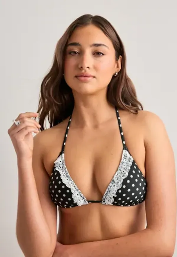 Nelly - Svart - Lace Decore Bikini Triangle